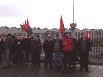 Cammell Lairds strike, 26.1.18, photo by Hugh Caffrey