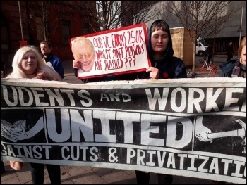 Newcastle students supporting UCU strike, 22.2.18, photo by William Jarrett