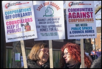 Campaigning to save Walthamstow town square, photo Paul Mattsson