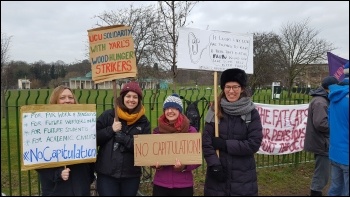 UCU members at University of Nottingham, photo by Gary Freeman UCU members at University of Nottingham, photo by Gary Freeman