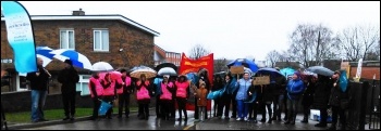 Strike at St Helens school, Barnsley, 10.4.18, photo by A Tice