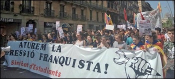 Students in Catalonia marching against Francoist repression, photo by Sindicat d'Estudiants