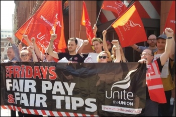 The picket line at TGI Friday in Covent Garden, 18.5.18, photo Claire Laker-Mansfield The picket line at TGI Friday in Covent Garden, 18.5.18, photo Claire Laker-Mansfield