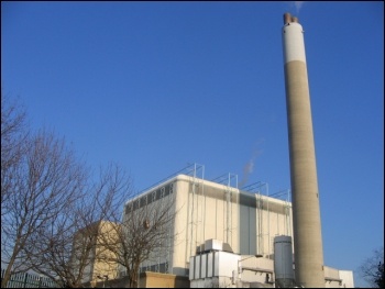photo Stephen Craven / SELCHP incinerator / power plant, Rotherhithe / CC BY-SA 2.0