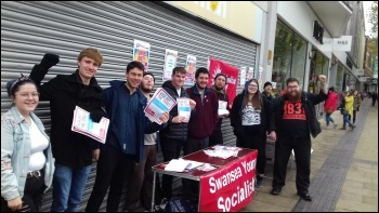 Welsh Socialist Students campaign stall in Swansea 3 November 2018, photo Ross Saunders