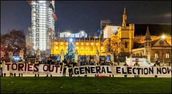 Socialist Party members and supporters outside parliament demanding a general election, 11.12.18 , photo Ra Ragavan