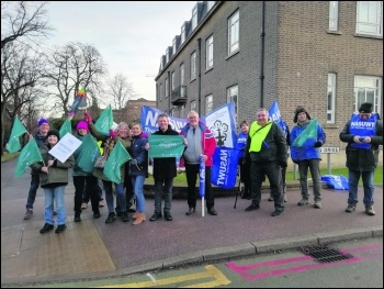 Leicester college workers strike against cut in terms and conditions 6 February 2019, photo Franklin O'Riordan Leicester college workers strike against cut in terms and conditions 6 February 2019, photo Franklin O'Riordan