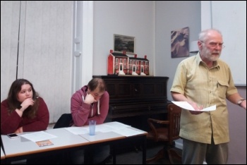 Leeds TUC delegates presenting the alternative budget, 12.2.19, photo by Iain Dalton