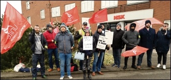 NSK workers on strike, March 2019, photo by Jon Dale NSK workers on strike, March 2019, photo by Jon Dale