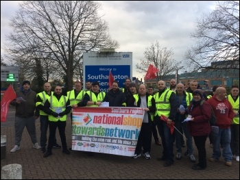 Southampton Hospital security staff strike against unsafe work on 8 April, photo Nick Chaffey