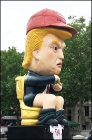 Trump 'statue' on anti-Trump demo in London, 4.6.19, photo Sarah Sachs Eldridge