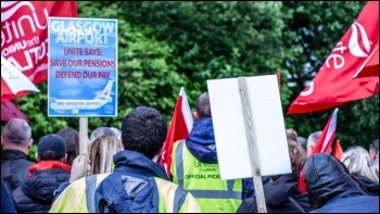 Glasgow Airport picket line, photo Socialist Party Scotland