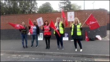 Midlands mental health workers' strike, photo Bob Severn