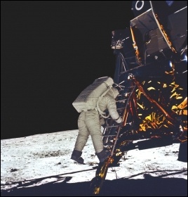 Astronaut Buzz Aldrin during the first moon landing, photo by Nasa