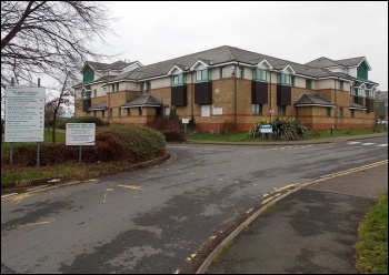 Barry Hospital, photo Jaggery/CC, photo Jaggery/CC