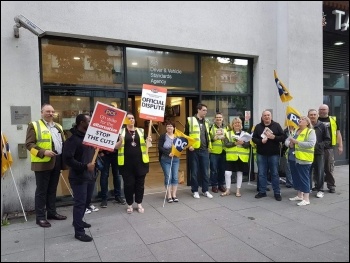 DVSA strike Nottingham August 2019, photo Gary Freeman