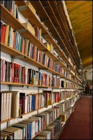 National Poetry Library management wants to introduce paid two-tier membership National Poetry Library management wants to introduce paid two-tier membership