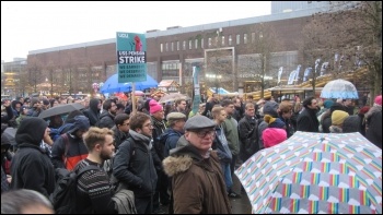 UCU strike 25.11.19, Newcastle, photo Elaine Brunskill