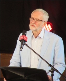 Corbyn rally in Newcastle, 2019, photo Elaine Brunskill