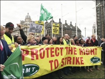 For the right to strike! RMT & NSSN lobby parliament. 19.12.19, photo JB