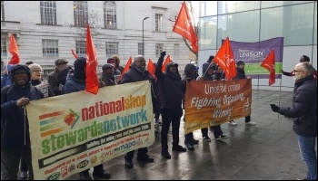 Hackney parking wardens on strike, February 2020, photo by Socialist Party