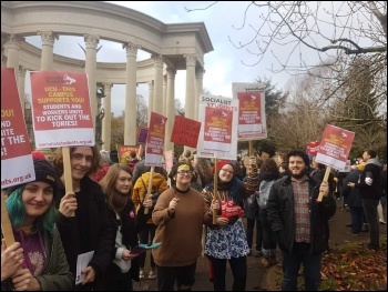Cardiff Socialist Students supporting UCU strikers