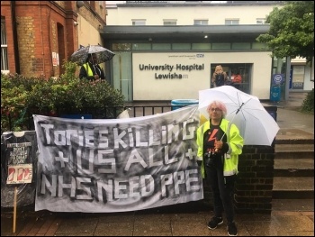 On workers' memorial day, 28.4.20, in London, photo London SP