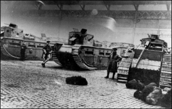 Soldiers and tanks were out in the streets of Glasgow against striking workers in 1919