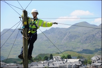 Telecoms Worker Photo: Johnnie Parkington/CC