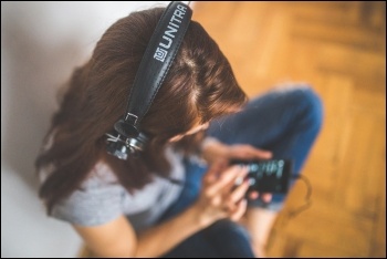 Streaming companies like Spotify make huge profits at the expense of musicians, photo Gavin Whitner/CC Streaming companies like Spotify make huge profits at the expense of musicians, photo Gavin Whitner/CC