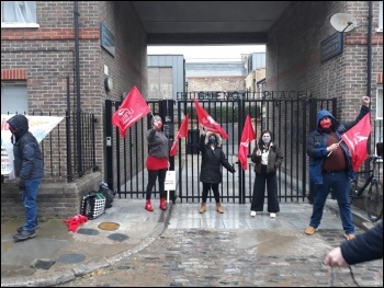 Goodlord picket line 12 March, photo Scott Jones
