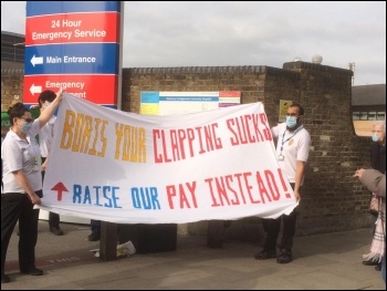 NHS pay campaigning, photo Christine Thomas