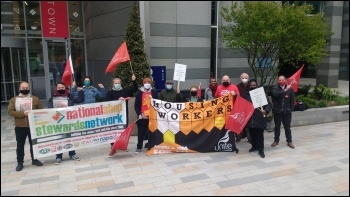 St Mungo's strike 26 April 2021