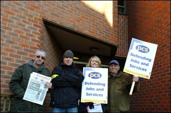 PCS strike in Southampton, photo Southampton Socialist Party PCS strike in Southampton, photo Southampton Socialist Party