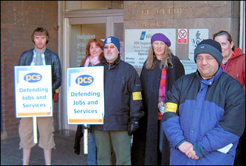 Stoke-on-Trent PCS members on strike, photo by Stoke Socialist Party