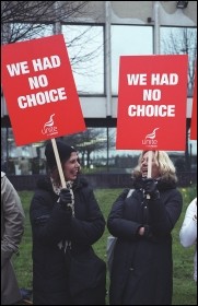 British Airways cabin crew on the picket line, photo Paul Mattsson