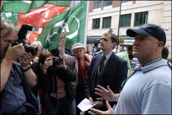 Bob Crow with London Underground RMT members protesting, photo Paul Mattsson