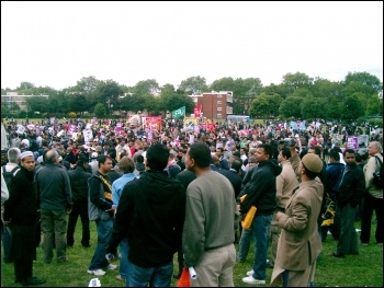 Anti-EDL demonstration in Tower Hamlets, photo East London Socialist Party