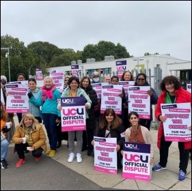 UCU college workers in London take strike action in October 2021