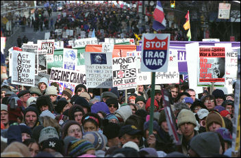 New York demonstates against the war in 2003, photo Paul Mattsson