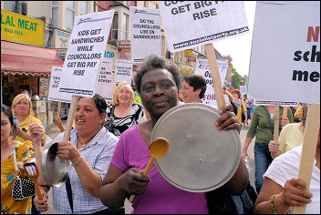 Pot and Pans demonstration in Waltham Forest against cuts to school meals, photo Paul Mattsson