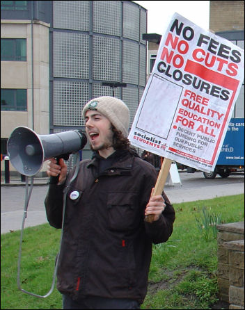 Huddersfield Campaign to defeat fees, photo Ian Slattery