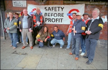 RMT and TSSA members at Finsbury Park London Underground on strike, photo by Paul Mattsson