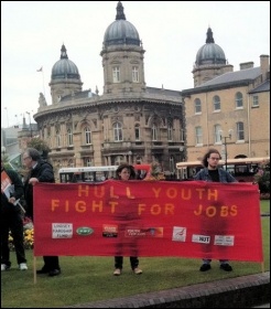Hull Youth Fight for Jobs supporting the Park rangers protest, photo Hull Socialist Party Hull Youth Fight for Jobs supporting the Park rangers protest, photo Hull Socialist Party