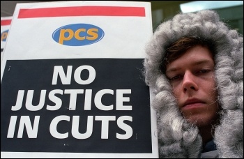 PCS protest outside Ministry of Justice , photo Paul Mattsson