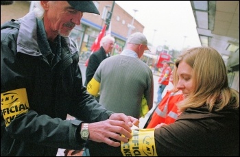 Tube strike: RMT strikers picket the London Underground, photo Paul Mattsson