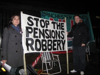 Manchester picket line of BBC NUJ members on strike against attacks on pensions , photo Manchester Socialist Party 