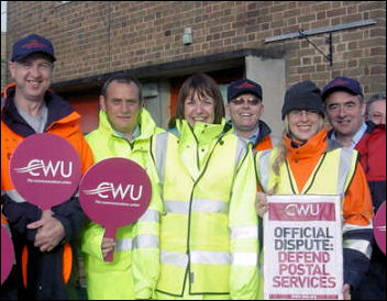 Postal workers on strike, photo Socialist Party