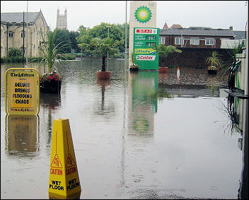 Flooding in Gloucester, photo Chris Moore