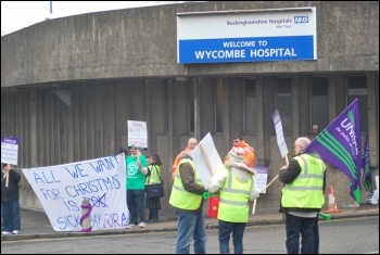 Medirest strikers at Wycombe Hospital 